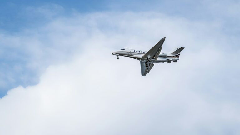 Jet fliegt in der Luft